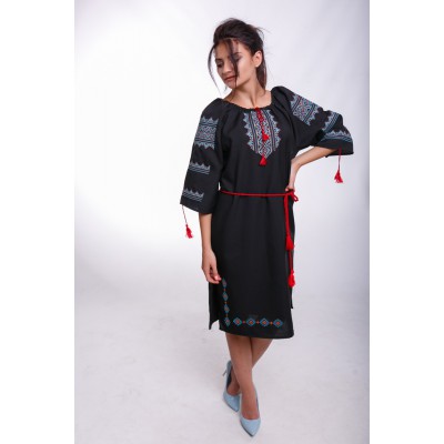 Embroidered Classic Dress "Galician Lady"